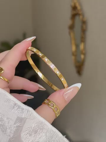 Brazalete Linea de Zirconias